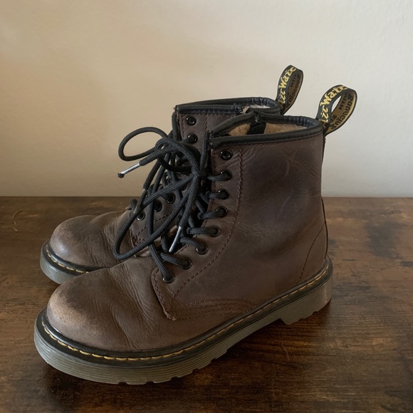 JUNIOR 1460 FAUX FUR LINED DOCS - Picture 5 of 6